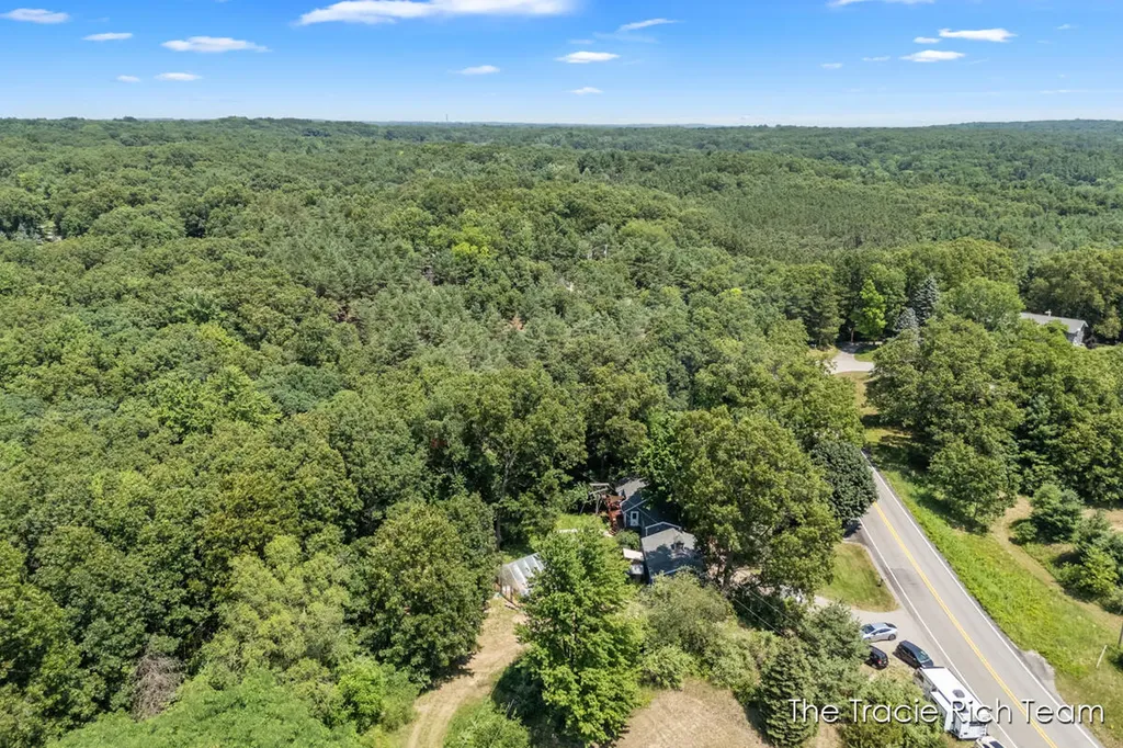 5791 Egypt Valley Avenue NE Cannon Township MI 49306