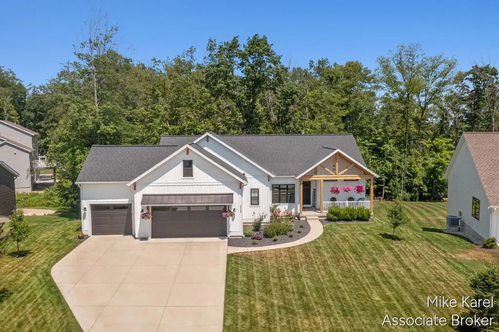 3349 Box Elder Drive Georgetown Charter Township MI 49428