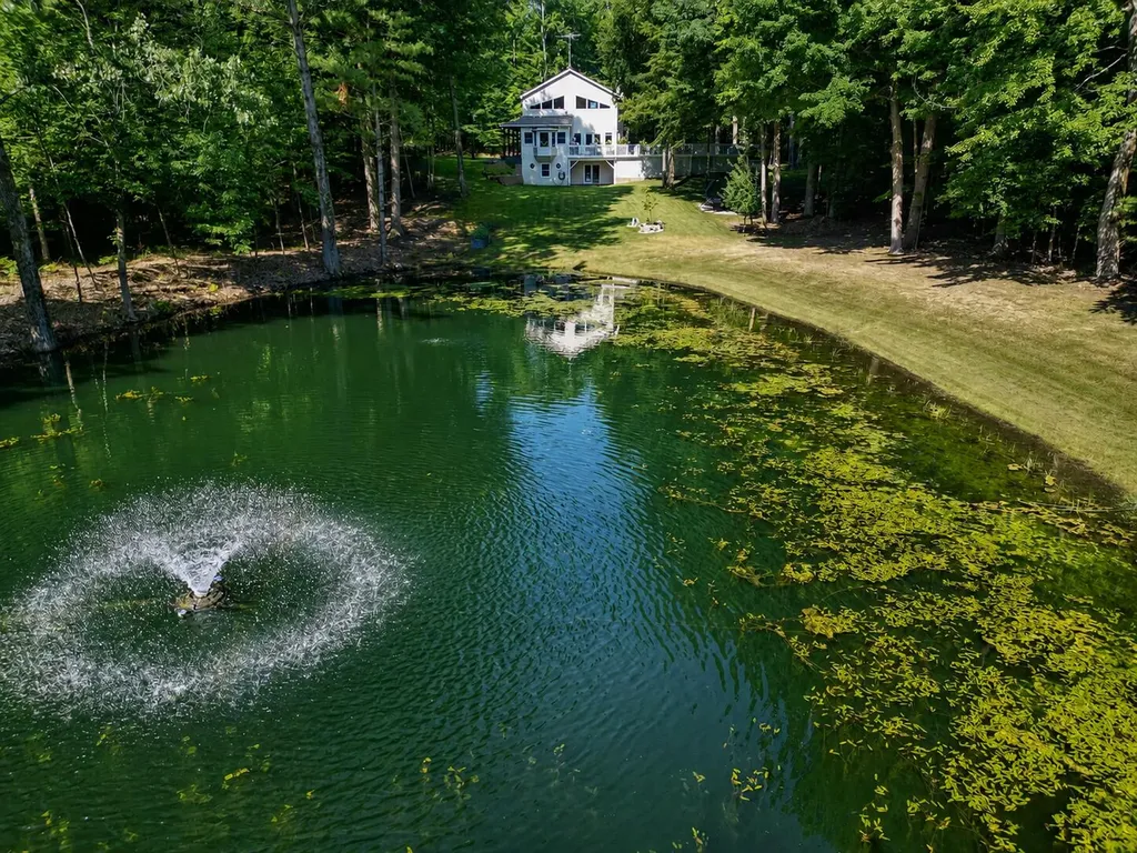 21458 Forest Lake Drive Big Rapids Charter Township MI 49307