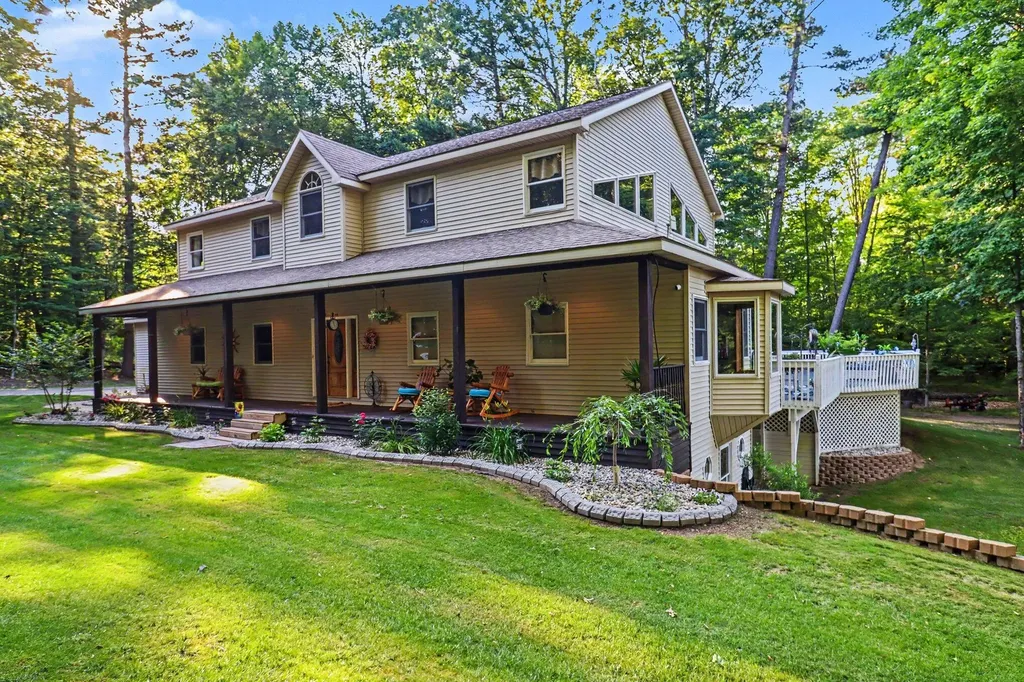 21458 Forest Lake Drive Big Rapids Charter Township MI 49307