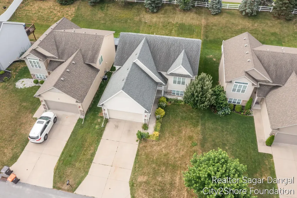 3780 Timberlake Court SE Kentwood City MI 49512