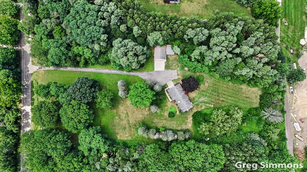 1079 Rector Street NE Algoma Township MI 49345