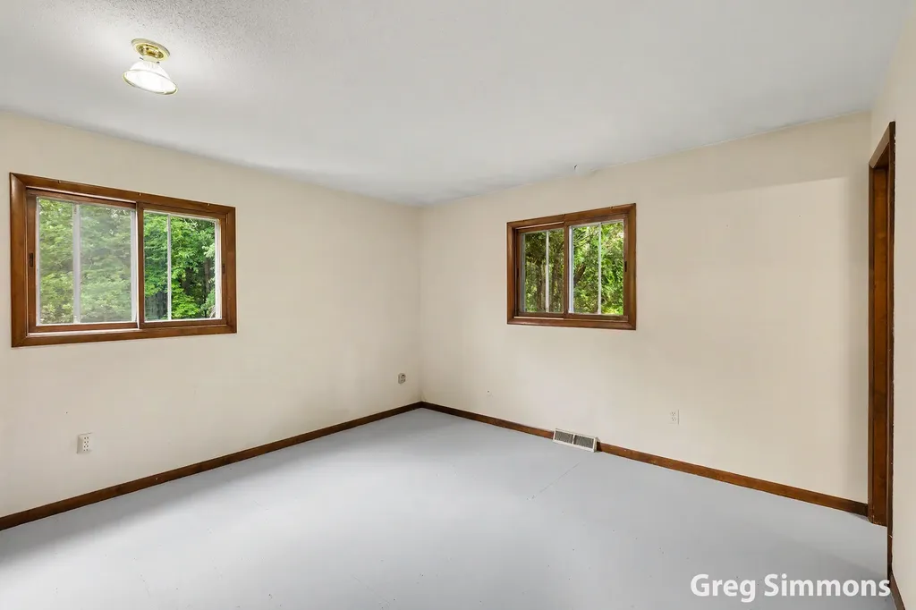 1079 Rector Street NE Algoma Township MI 49345