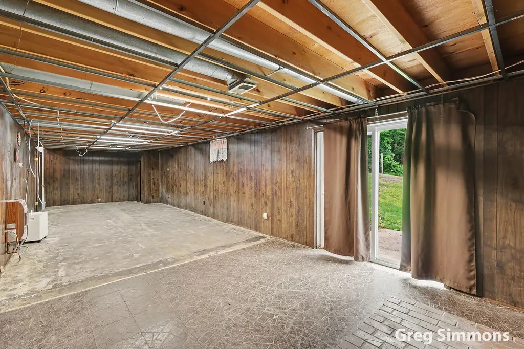 1079 Rector Street NE Algoma Township MI 49345