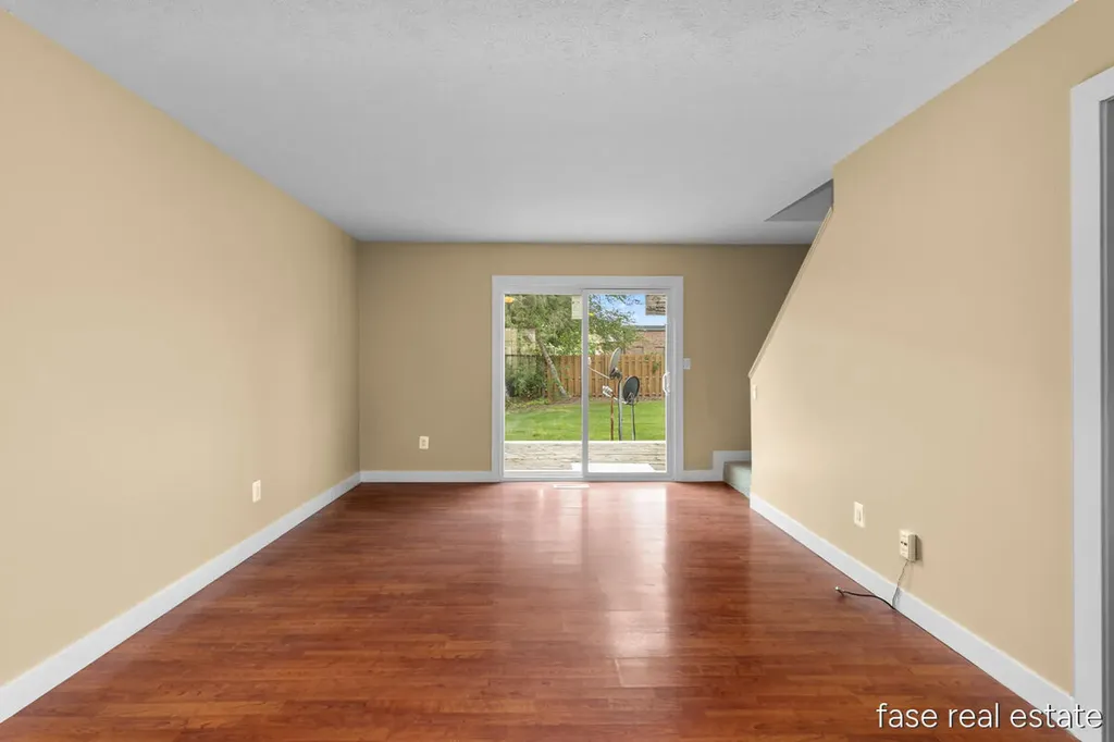 4605 Tabor Road NW Alpine Township MI 49321