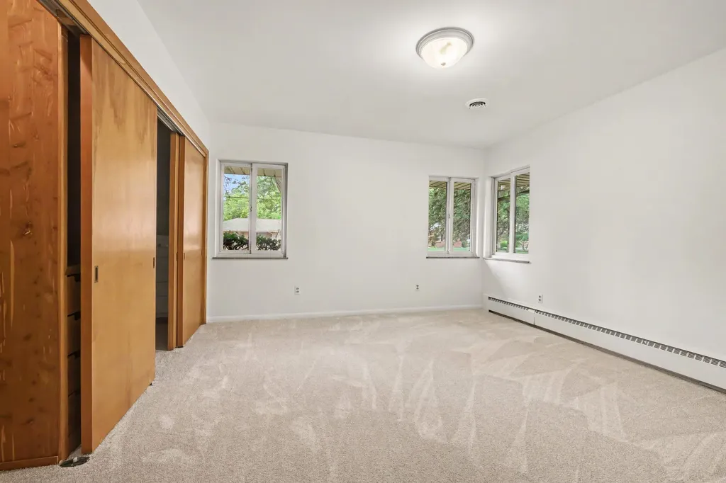 3160 Baker Park Drive SE Grand Rapids City MI 49508