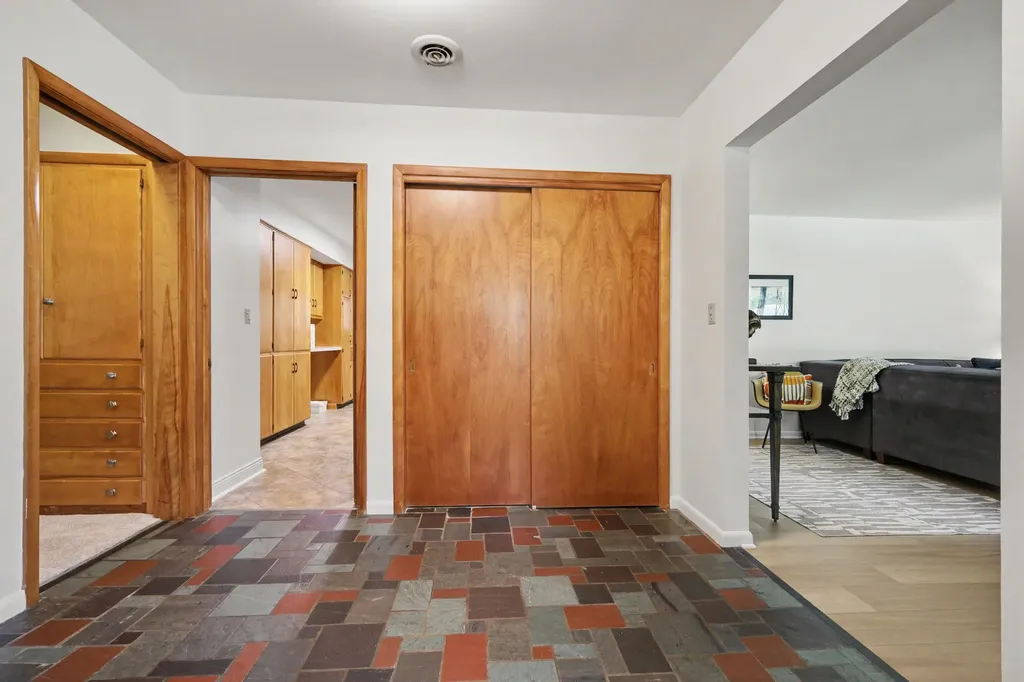 3160 Baker Park Drive SE Grand Rapids City MI 49508