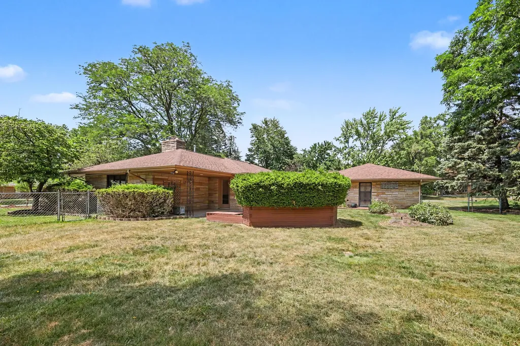 3160 Baker Park Drive SE Grand Rapids City MI 49508