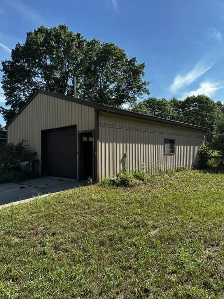 7676 Courtland Drive NE Cannon Township MI 49341