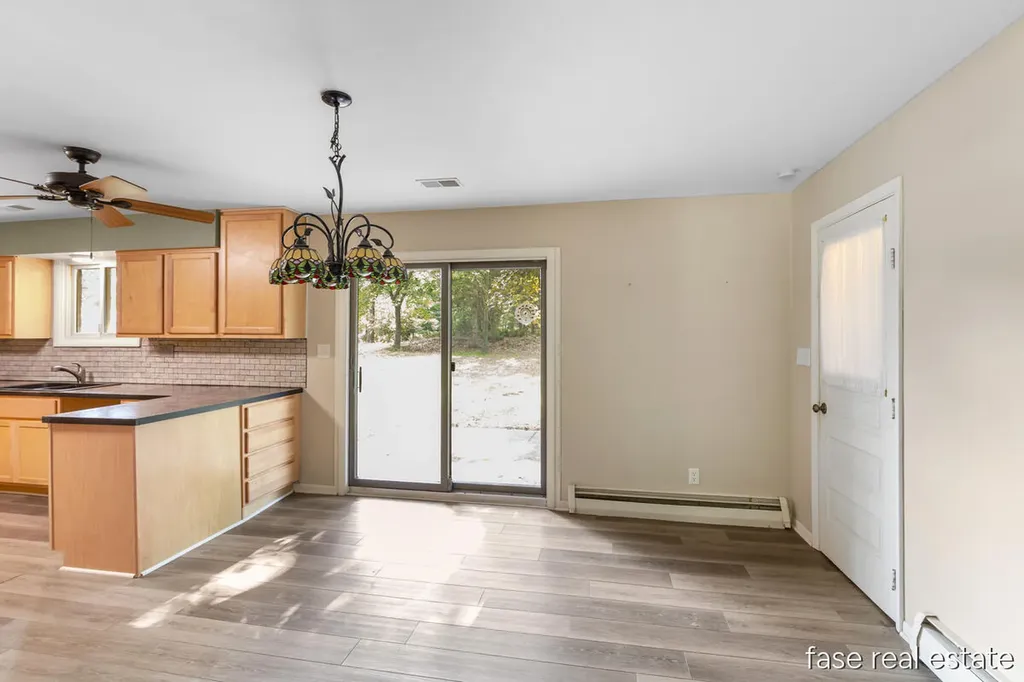 7676 Courtland Drive NE Cannon Township MI 49341