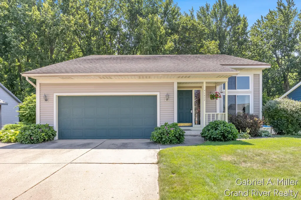 1472 Caprice Drive Georgetown Charter Township MI 49428