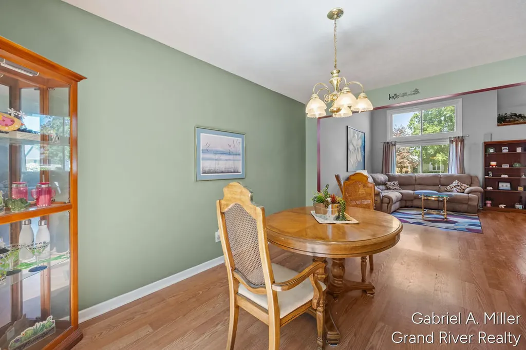 1472 Caprice Drive Georgetown Charter Township MI 49428