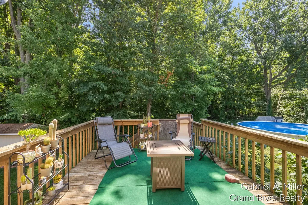 1472 Caprice Drive Georgetown Charter Township MI 49428