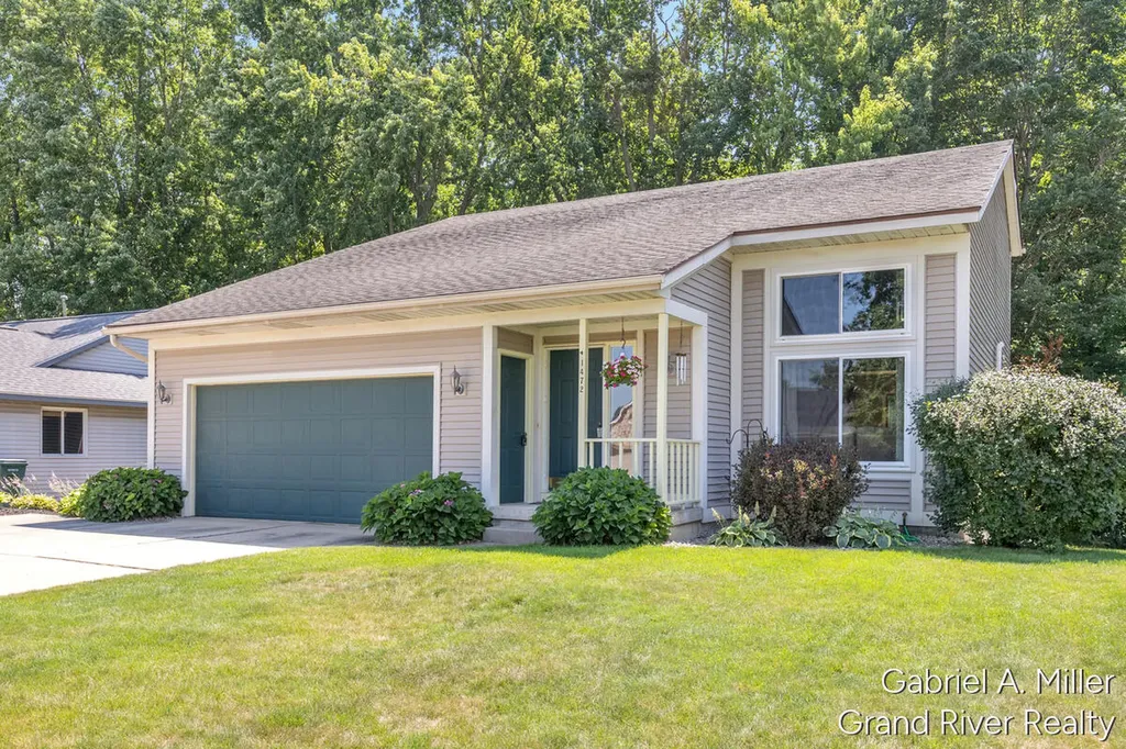 1472 Caprice Drive Georgetown Charter Township MI 49428