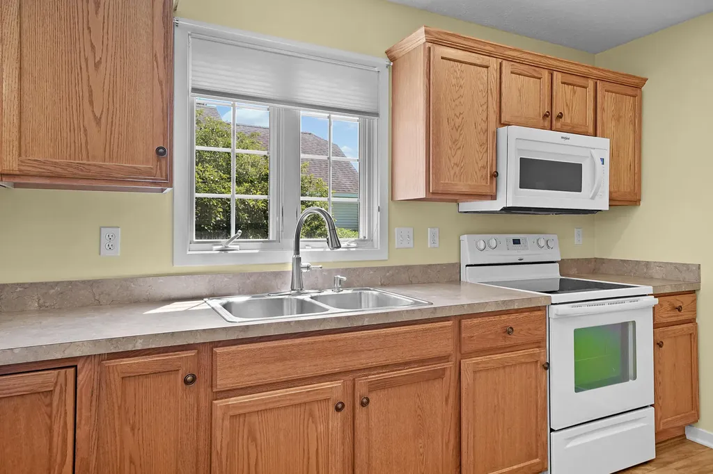 475 Timberlake Drive E Park Township MI 49424