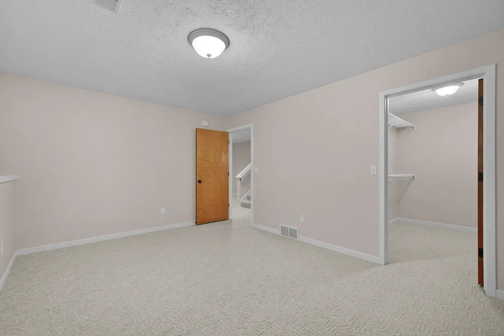 475 Timberlake Drive E Park Township MI 49424