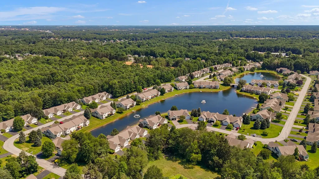 475 Timberlake Drive E Park Township MI 49424