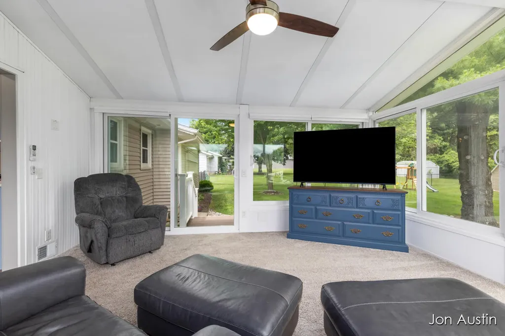 6323 Longacre Street NE Courtland Township MI 49341