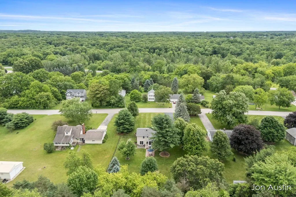 6323 Longacre Street NE Courtland Township MI 49341