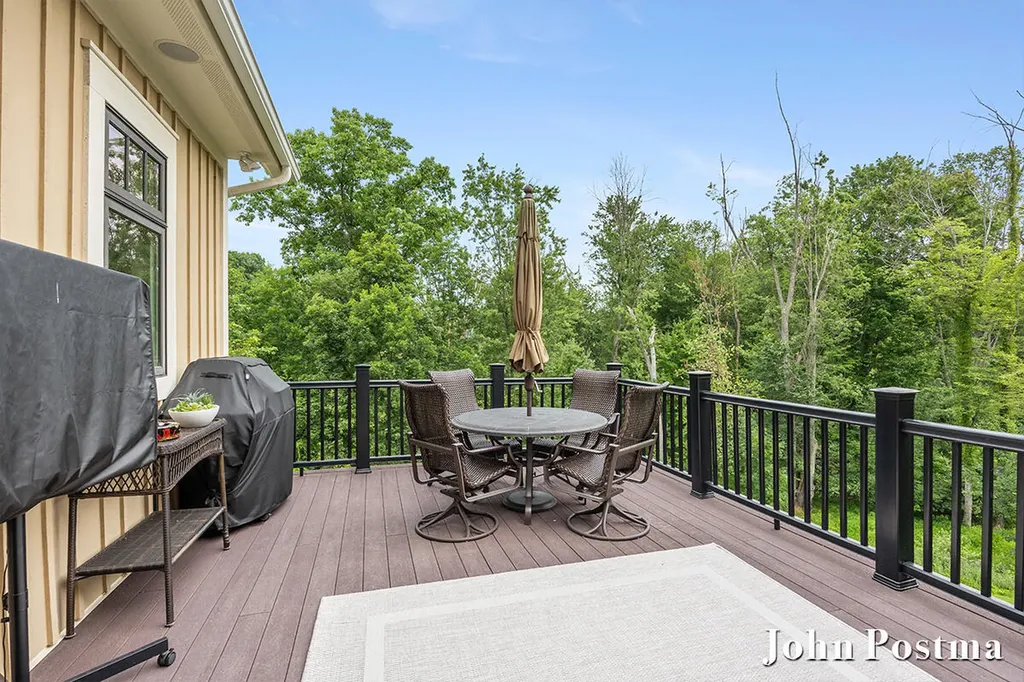 5914 Whitworth Court SE Cascade Charter Township MI 49546