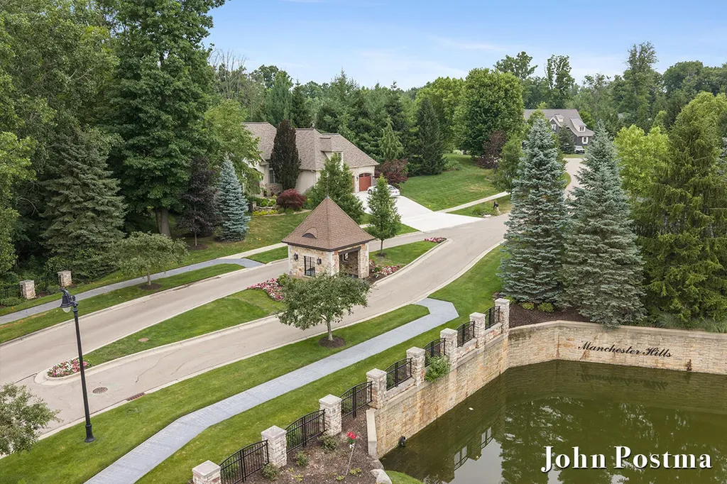 5914 Whitworth Court SE Cascade Charter Township MI 49546