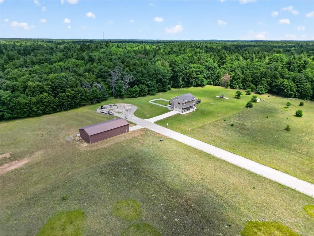 5420 S Kathryn Lane Croton Township MI 49337