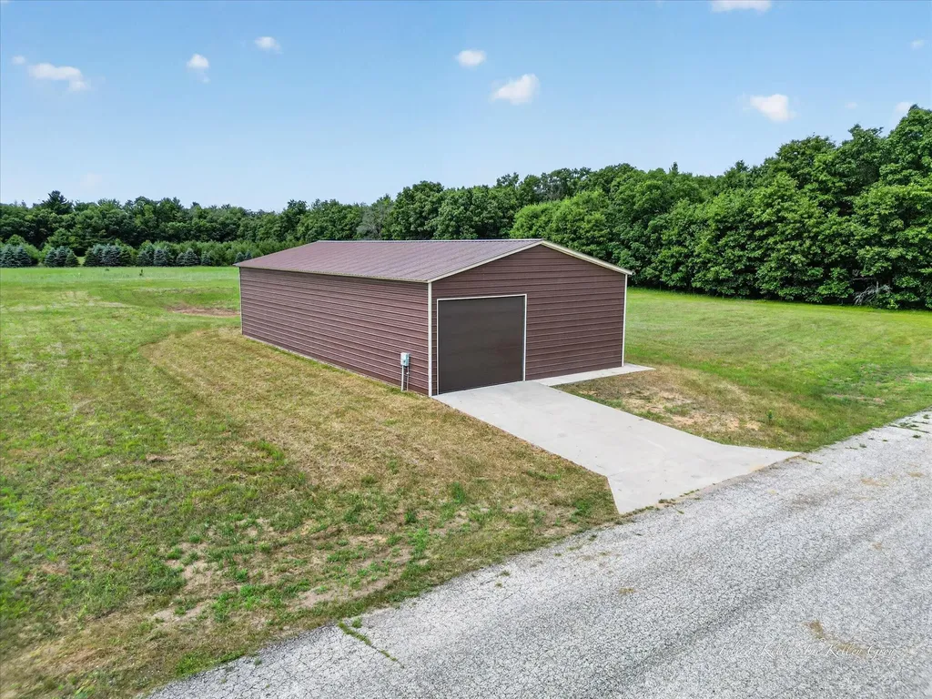 5420 S Kathryn Lane Croton Township MI 49337