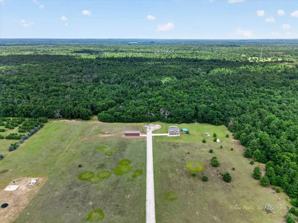 5420 S Kathryn Lane Croton Township MI 49337
