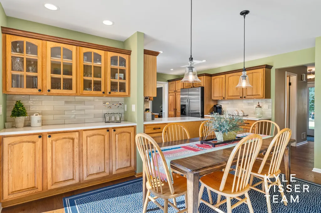 2032 Edgewood Avenue SE Grand Rapids City MI 49546