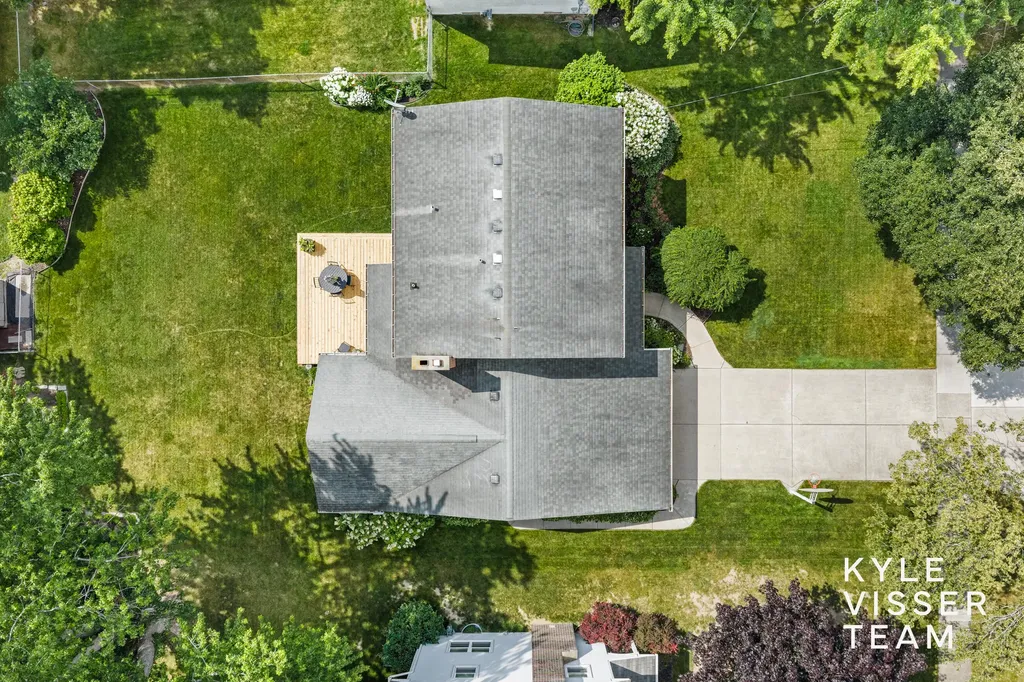 2032 Edgewood Avenue SE Grand Rapids City MI 49546