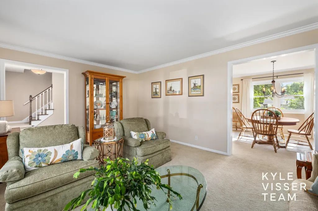 2032 Edgewood Avenue SE Grand Rapids City MI 49546