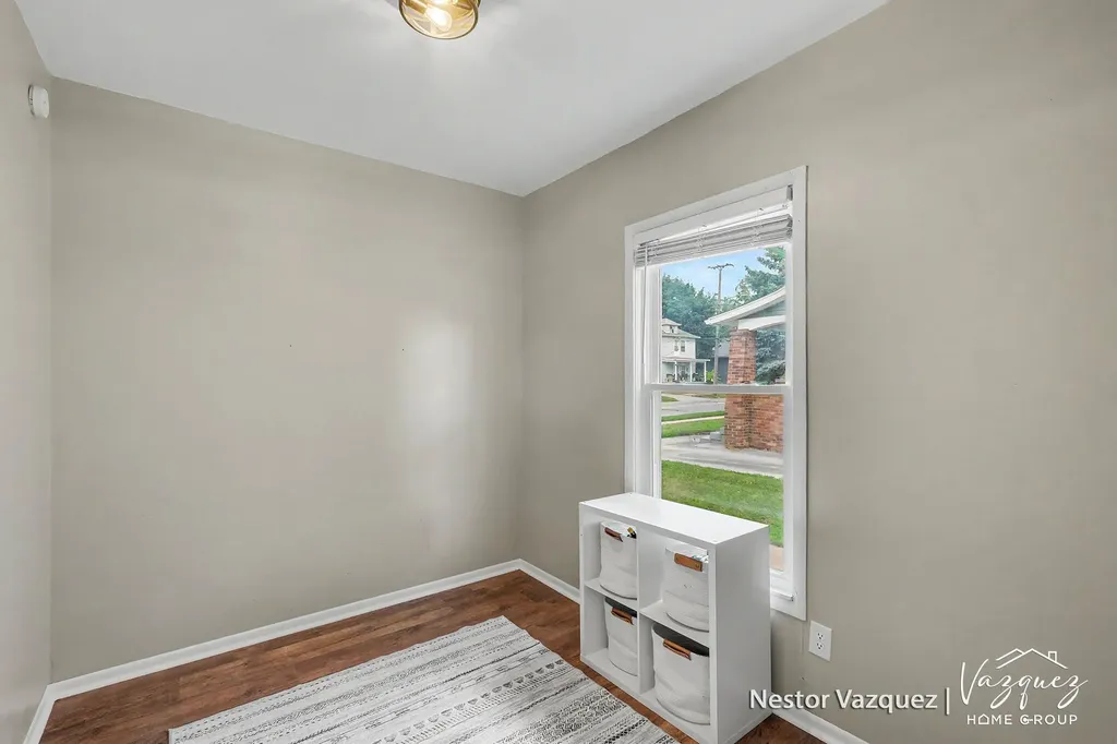 234 Knapp Street NE Grand Rapids City MI 49505