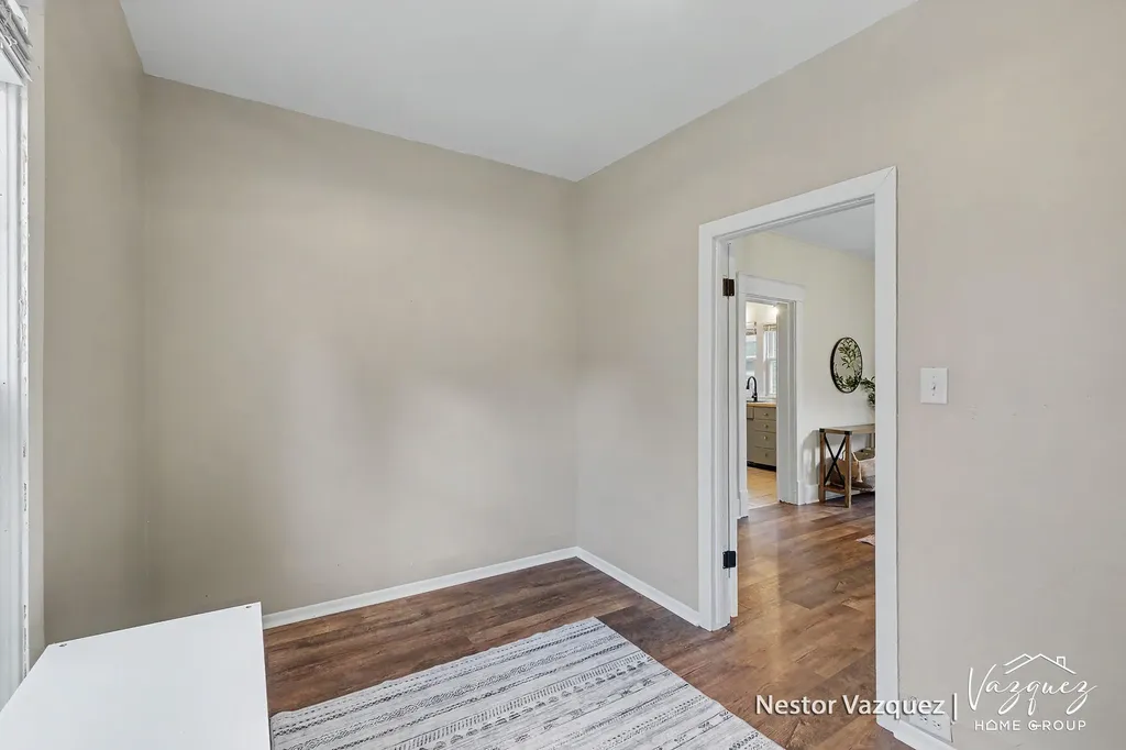 234 Knapp Street NE Grand Rapids City MI 49505