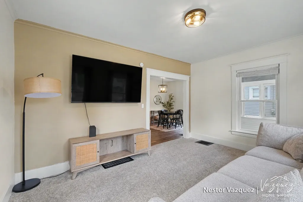 234 Knapp Street NE Grand Rapids City MI 49505