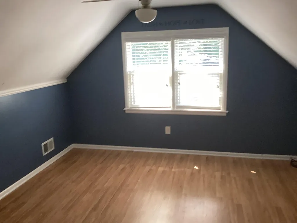4514 Grantwood Avenue SE Kentwood City MI 49508