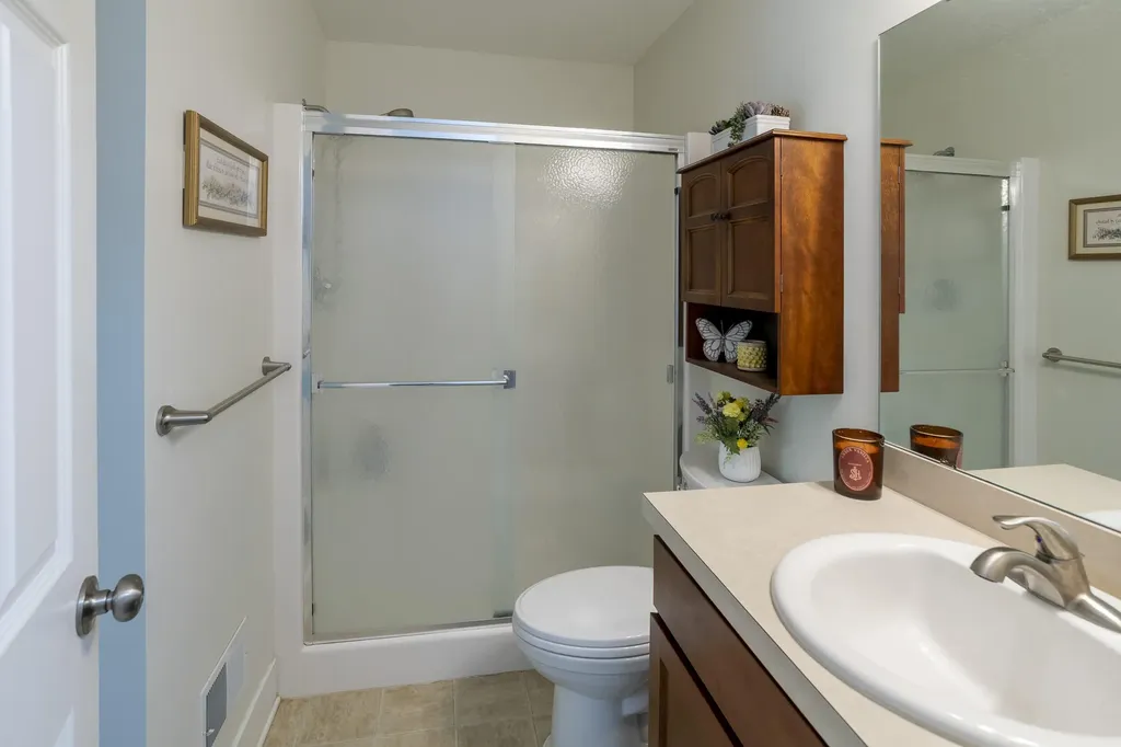 10087 S Crossroad Circle SE Caledonia Township MI 49316