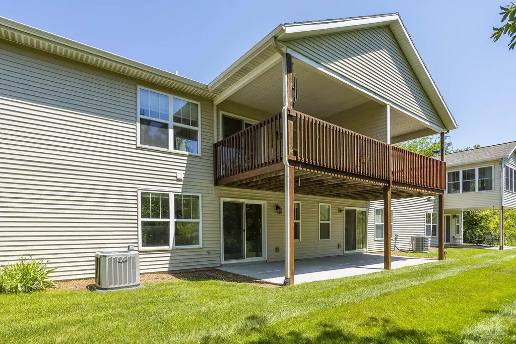 10087 S Crossroad Circle SE Caledonia Township MI 49316