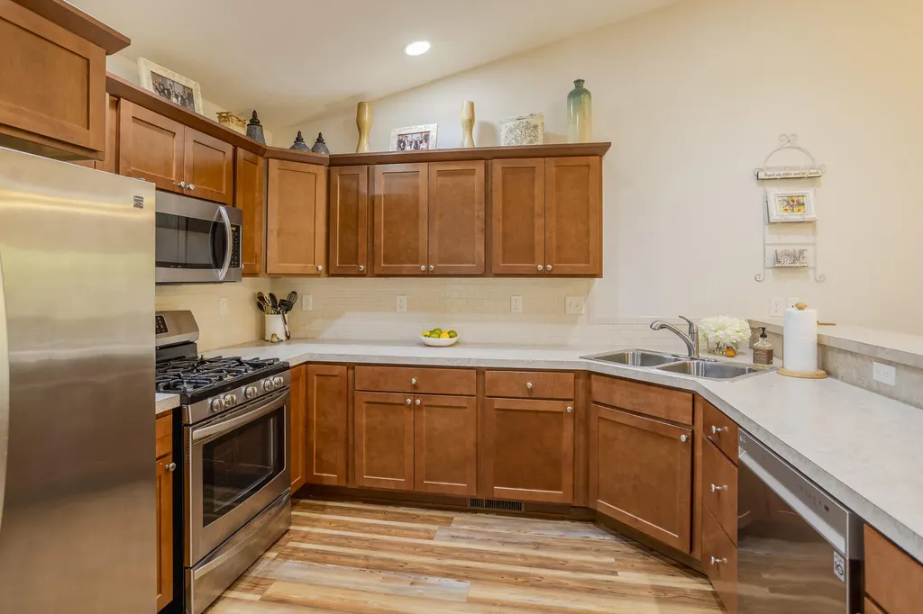 10087 S Crossroad Circle SE Caledonia Township MI 49316