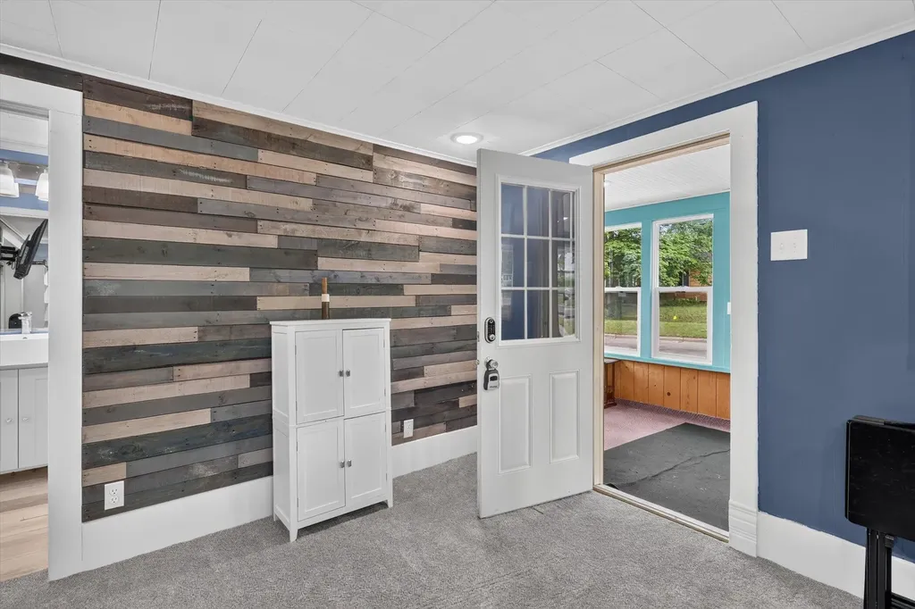 408 W Orange Street W Greenville City MI 48838