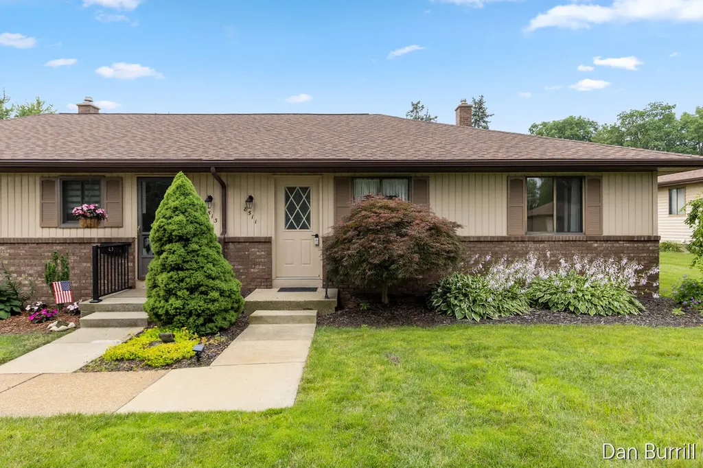 8511 Elkwood Drive SW Byron Township MI 49315