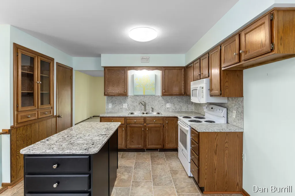 8511 Elkwood Drive SW Byron Township MI 49315