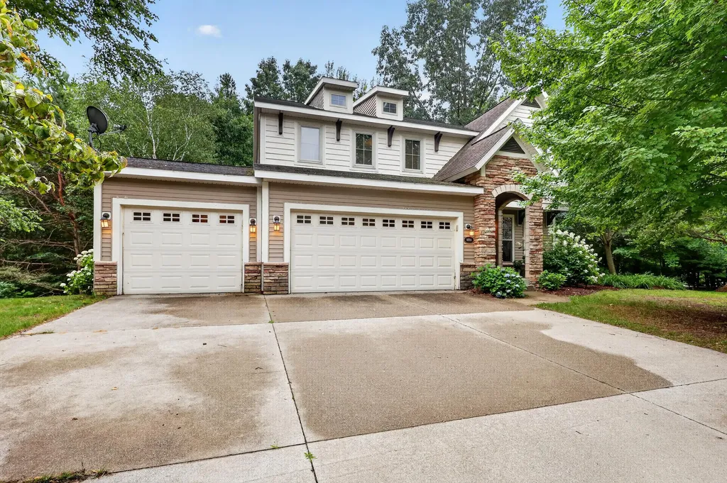 16826 Birchview Drive Crockery Township MI 49448