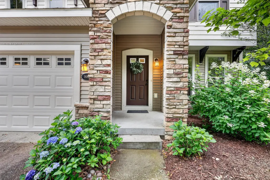 16826 Birchview Drive Crockery Township MI 49448