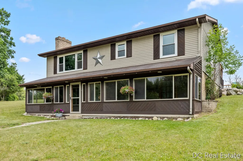 15721 W Almy Road Winfield Township MI 49329