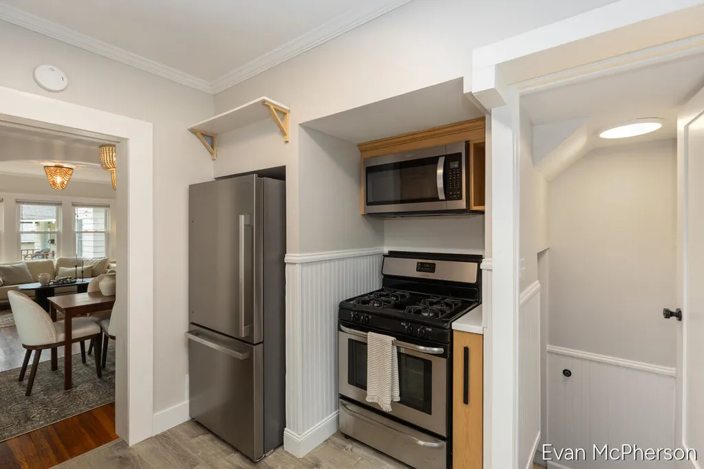 1523 Boston Street SE Grand Rapids City MI 49507