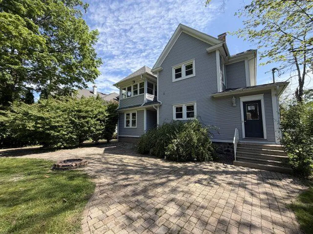 59 Orchard Place Battle Creek City MI 49017