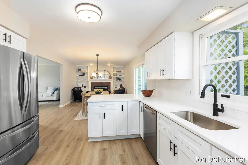 2656 Vassar Drive SE Grand Rapids City MI 49506