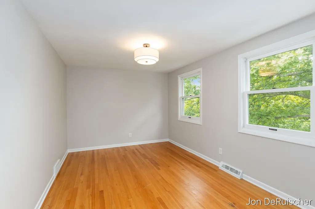 2656 Vassar Drive SE Grand Rapids City MI 49506