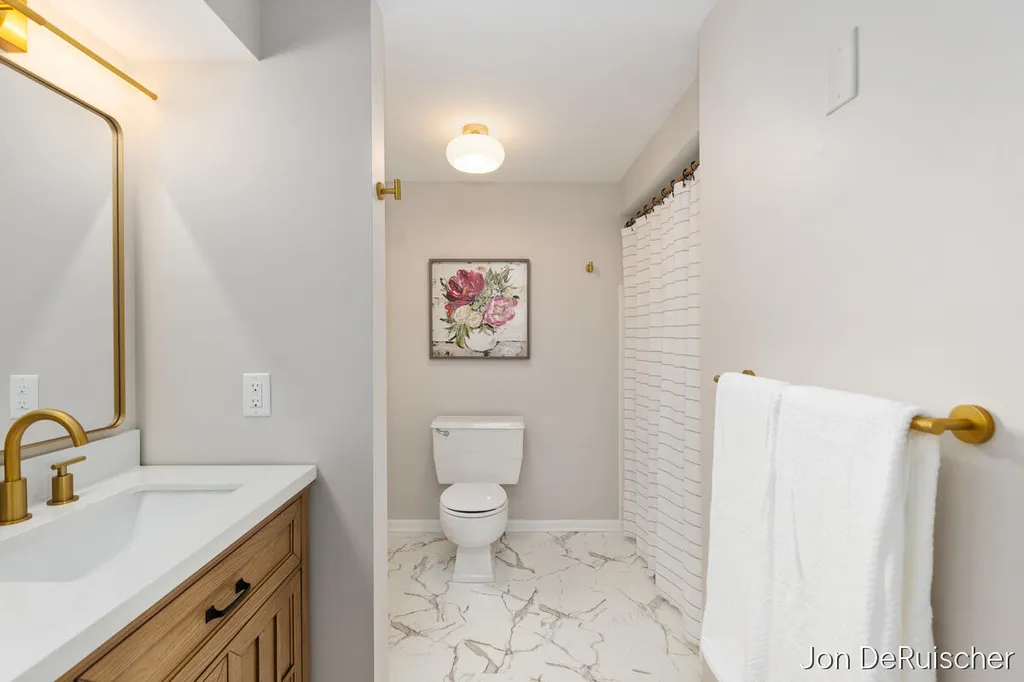 2656 Vassar Drive SE Grand Rapids City MI 49506