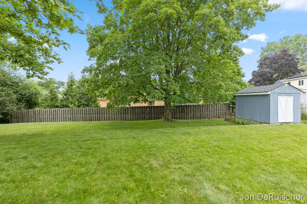 2656 Vassar Drive SE Grand Rapids City MI 49506